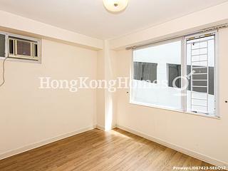 Wan Chai - Phoenix Court 07