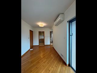 Wan Chai - The Zenith Phase 1 Block 3 07