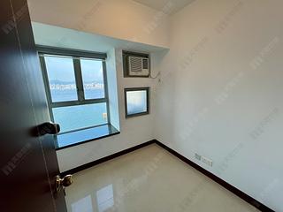 Kennedy Town - The Merton Tower 1 05