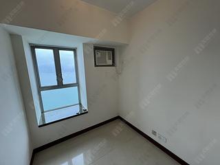 Kennedy Town - The Merton Tower 1 10
