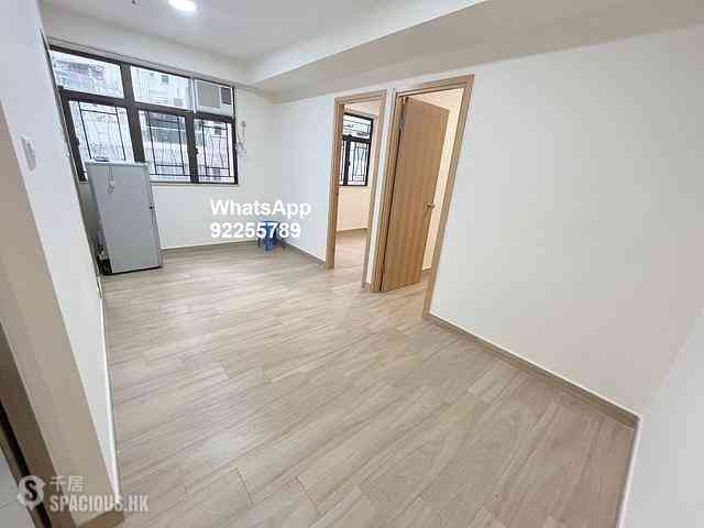 Sheung Wan - 29-31, Hillier Street 01
