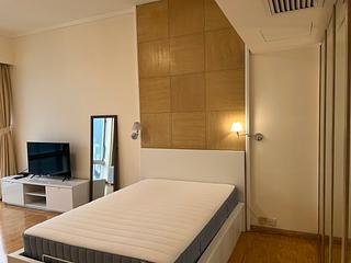 Wan Chai - Convention Plaza Apartments 05