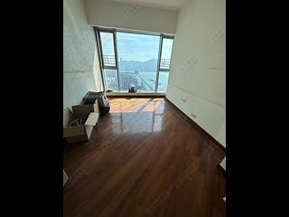 Tai Kok Tsui - One Silversea Tower 5 03