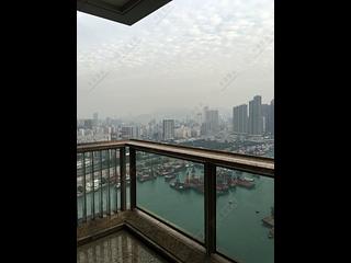 Tai Kok Tsui - One Silversea Tower 5 02