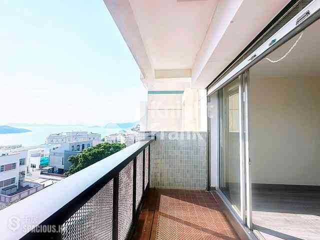 Chung Hom Kok - Villa Piubello 02