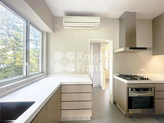 Chung Hom Kok - Villa Piubello 04