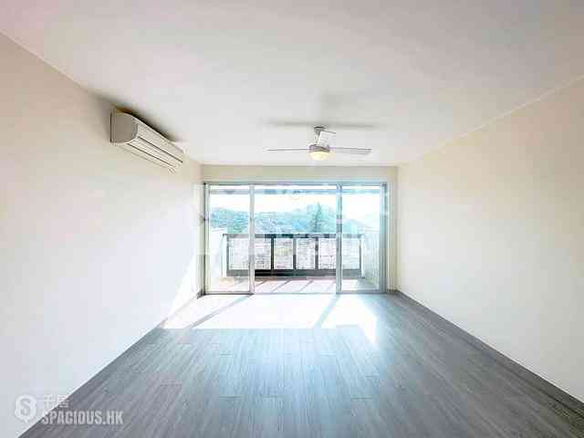 Chung Hom Kok - Villa Piubello 06