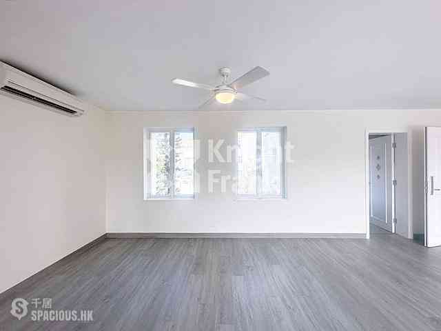 Chung Hom Kok - Villa Piubello 07