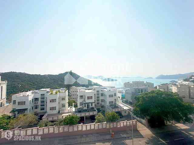 Chung Hom Kok - Villa Piubello 17