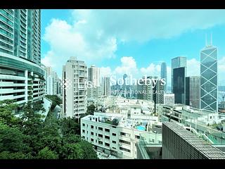 Mid Levels Central - Fairlane Tower 03