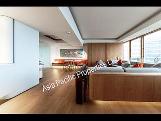 Wan Chai - Convention Plaza Apartments 03