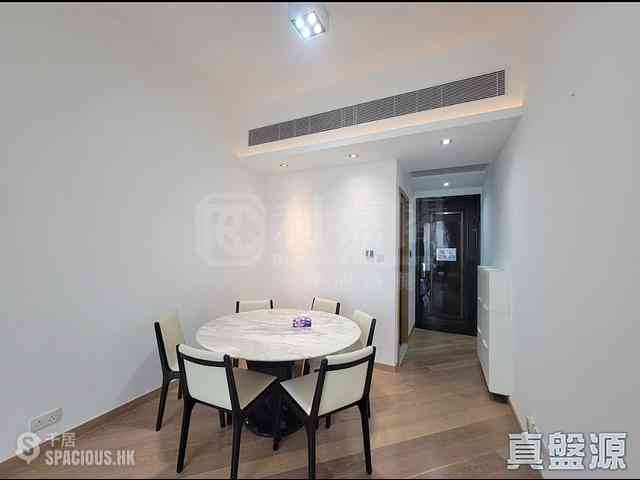 West Kowloon - The Cullinan (Tower 20 Zone 1 Diamond Sky) 01