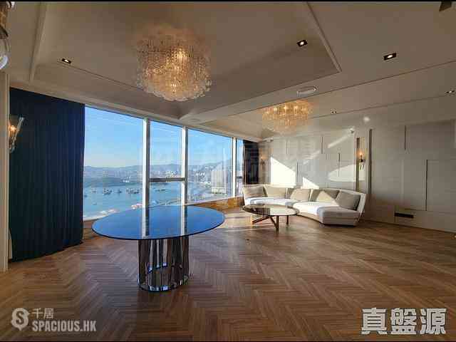 West Kowloon - The Cullinan (Tower 21 Zone 2 Luna Sky) 01