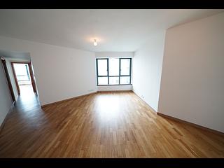 Mid Levels West - 80 Robinson Road 02
