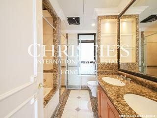 Mid Levels Central - Aigburth 07
