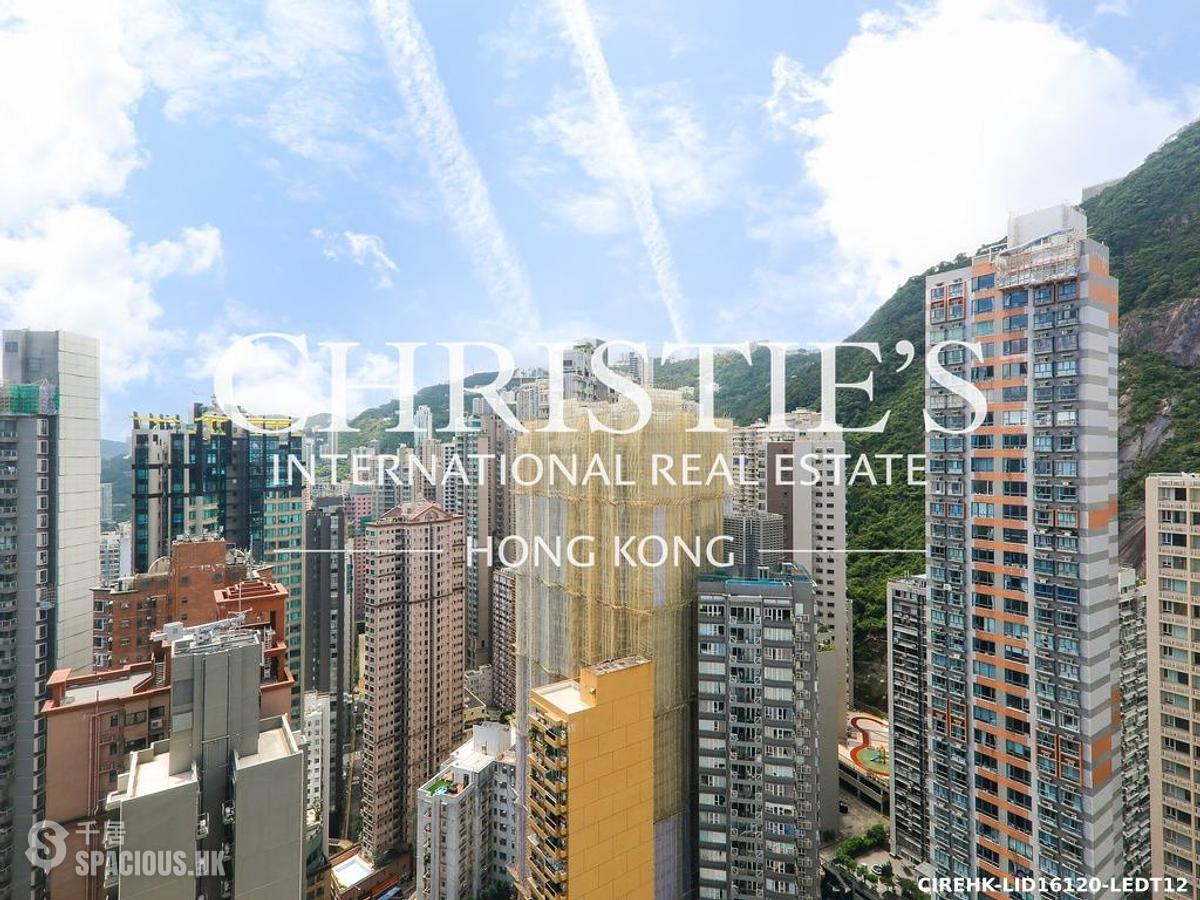 Mid Levels Central - Robinson Place 01