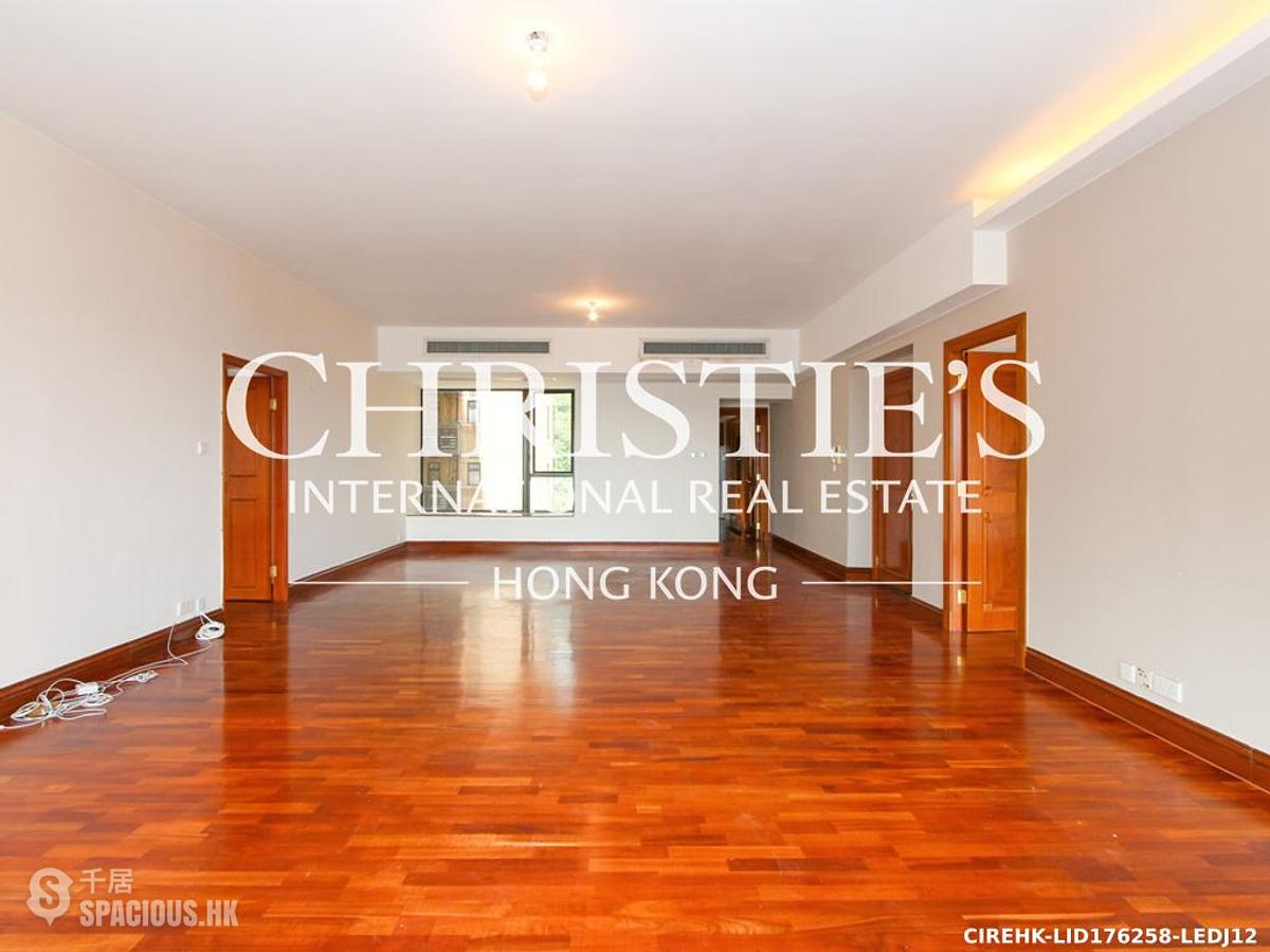 Mid Levels Central - Aigburth 01