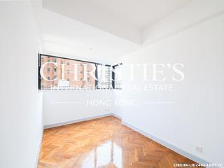 Ap Lei Chau - South Horizons Phase 4 The Oasis Berkeley Court (Block 33) 09