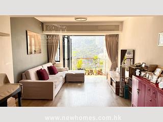 Happy Valley - Ventris Place 02