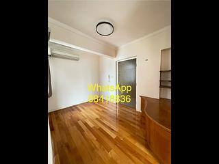 Sai Ying Pun - Golden Phoenix Court 02