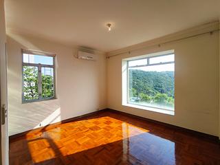 Chung Hom Kok - 8-14, Cape Road 10