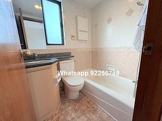 Sheung Wan - The Bellevue Place 07