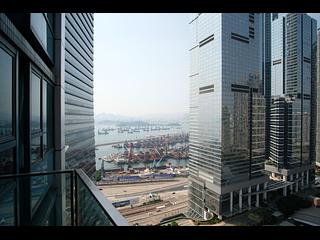 West Kowloon - The Harbourside 15