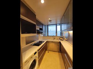 West Kowloon - The Harbourside 05