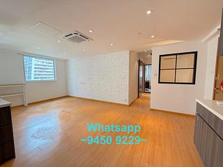 Sheung Wan - Yu Hing Mansion 02