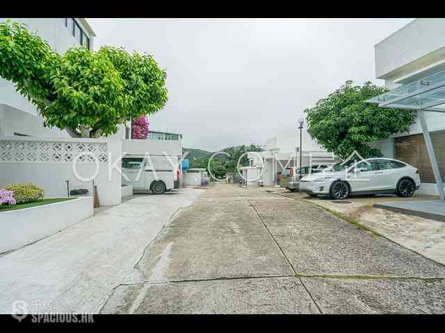 Clear Water Bay - Bayside Villas 14