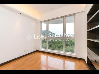 Chung Hom Kok - 33, Cape Road 08