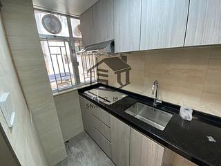 Kennedy Town - Pearl Court 08