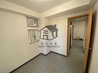 Kennedy Town - Pearl Court 06