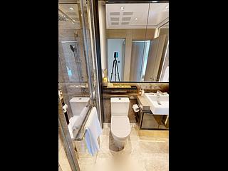 North Point - Victoria Harbour Phase 2B-3 Tower 5 05