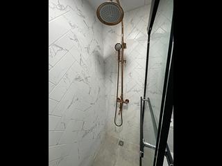 Kennedy Town - Luen Wai Apartment 14