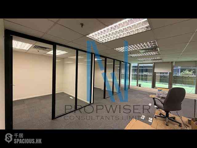 Tsim Sha Tsui - Silvercord - Tower 1 02