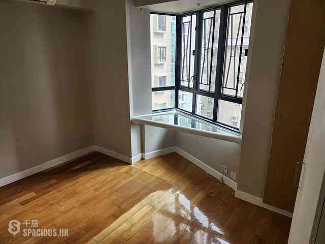 Mid Levels Central - Robinson Heights 01
