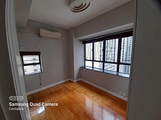Mid Levels Central - Robinson Heights Block 3 11