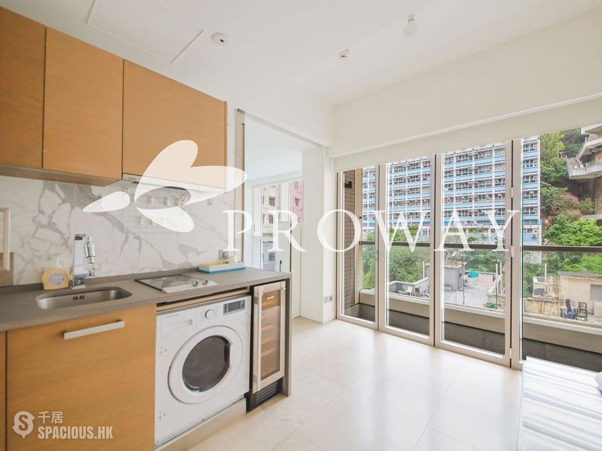 Shek Tong Tsui - Eight South Lane 01