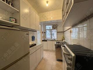 Mid Levels West - Realty Gardens Venice Court (Block 3) Venice Court 02