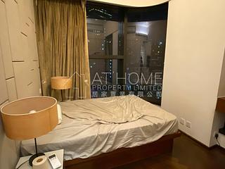 Shek Tong Tsui - One South Lane 04