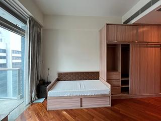 Wan Chai - The Avenue Phase 2 Block 2 03