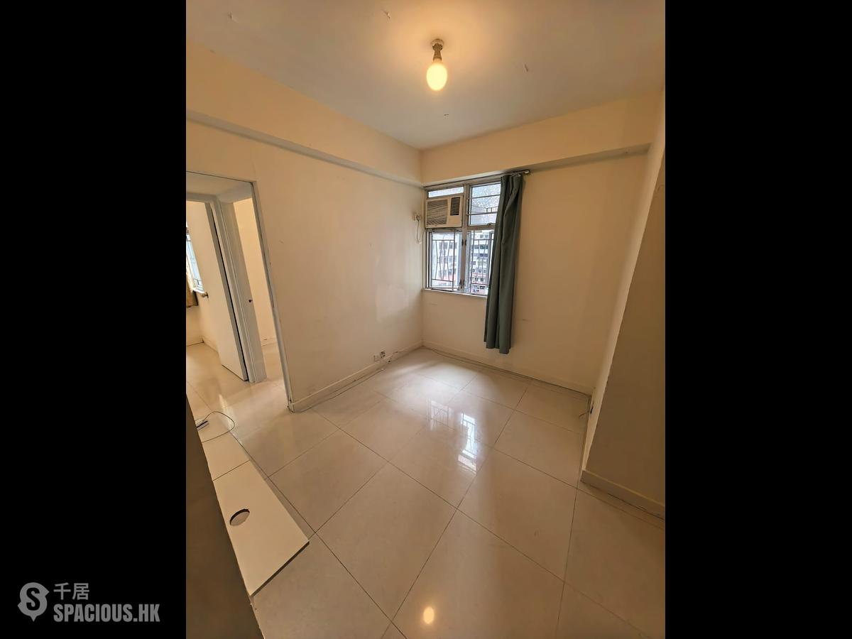 Kennedy Town - Smithfield Court Block 2 01