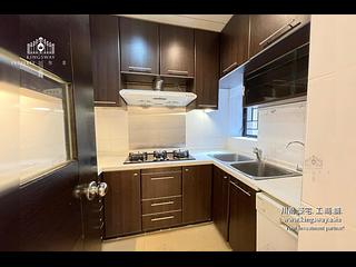 Mid Levels Central - Scenecliff Block 2 03