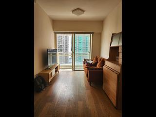Soho - Centrestage Block 1 03