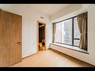 Wan Chai - The Gloucester 05