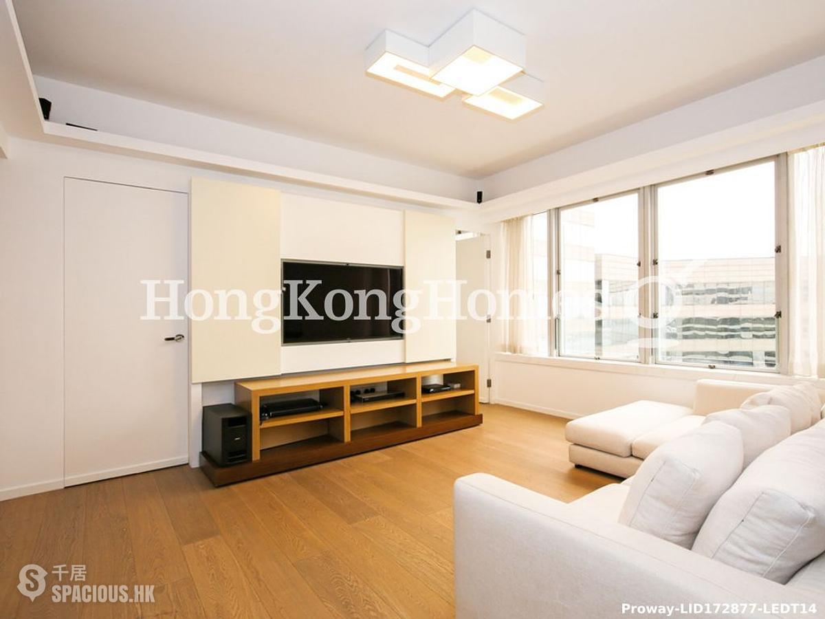 Wan Chai - Convention Plaza Apartments 01