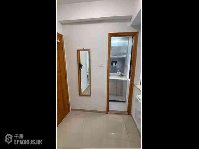 Wan Chai - Hong Fu Building 01
