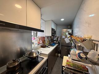 Sai Ying Pun - Ning Yeung Terrace Block A 09