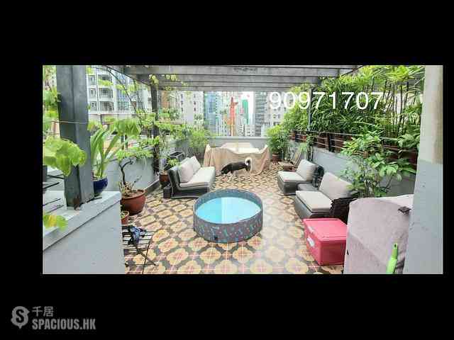 Central - 12, Gage Street 01
